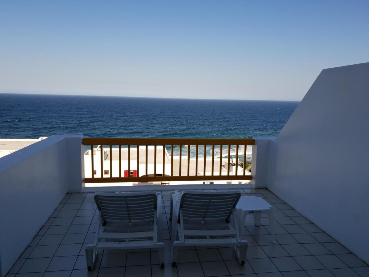 Ballito 69 Perissa Santorini Sea View, Walk To Beach -Family Only المظهر الخارجي الصورة
