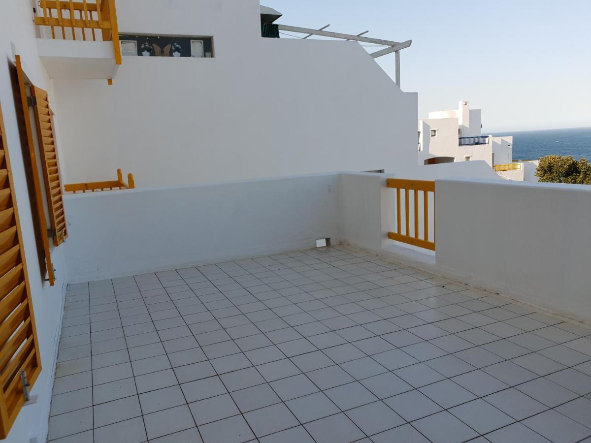 Ballito 69 Perissa Santorini Sea View, Walk To Beach -Family Only المظهر الخارجي الصورة