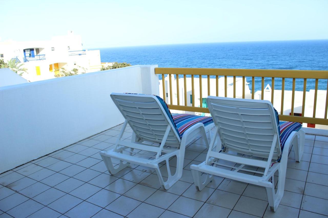 Ballito 69 Perissa Santorini Sea View, Walk To Beach -Family Only المظهر الخارجي الصورة